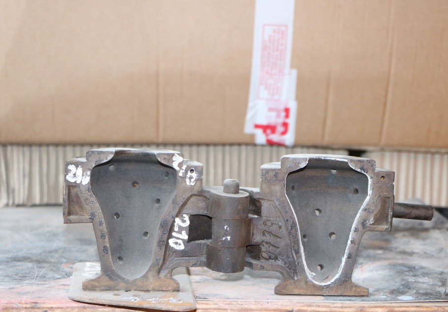 Gallery image 0210 - 1