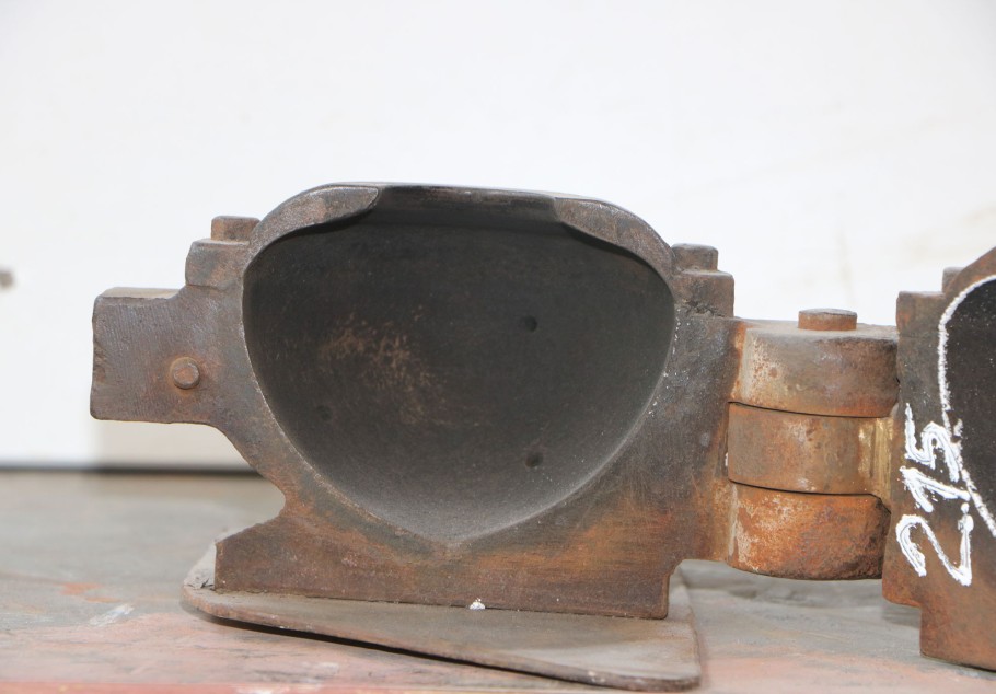 Gallery image 0215 - 1