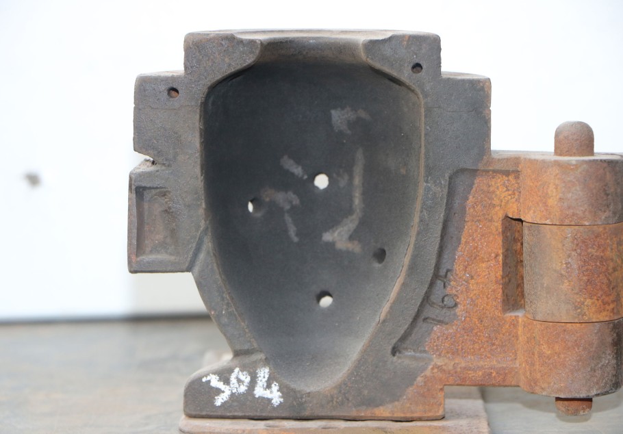 Gallery image 0304 - 1