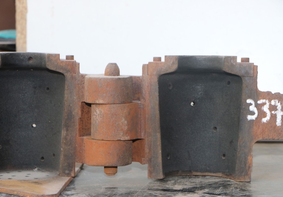 Gallery image 0337 - 1