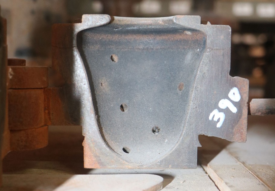 Gallery image 0390 - 1