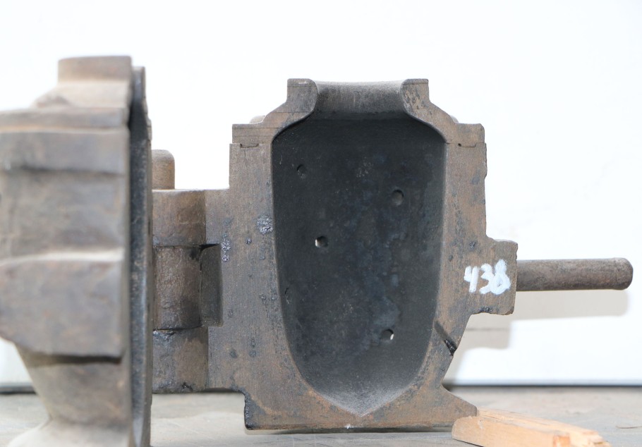 Gallery image 0438 - 1