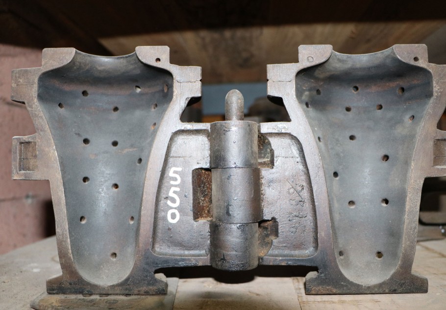 Gallery image 0550 - 1