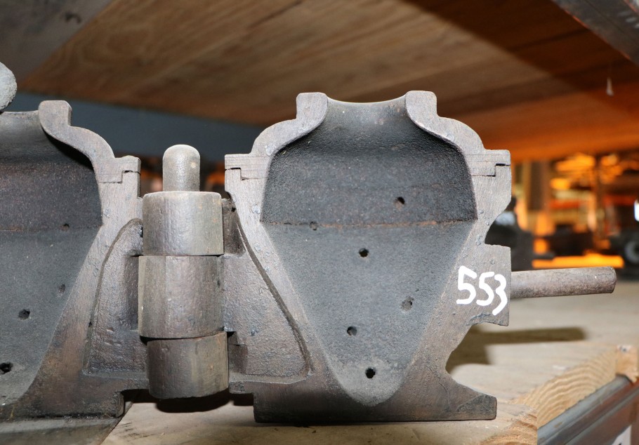 Gallery image 0553 - 1