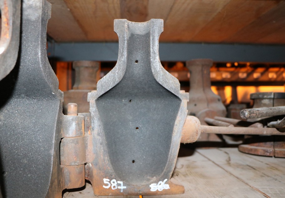 Gallery image 0587 - 1