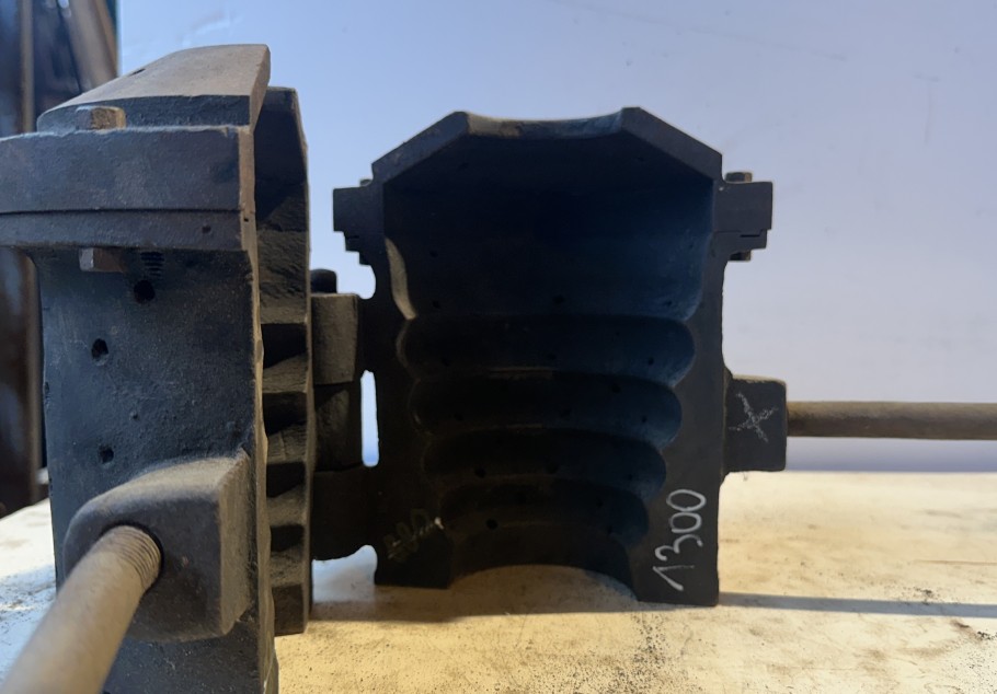 Gallery image 1300 - 1