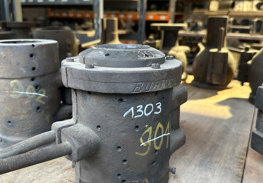 Gallery image 1303 - 2